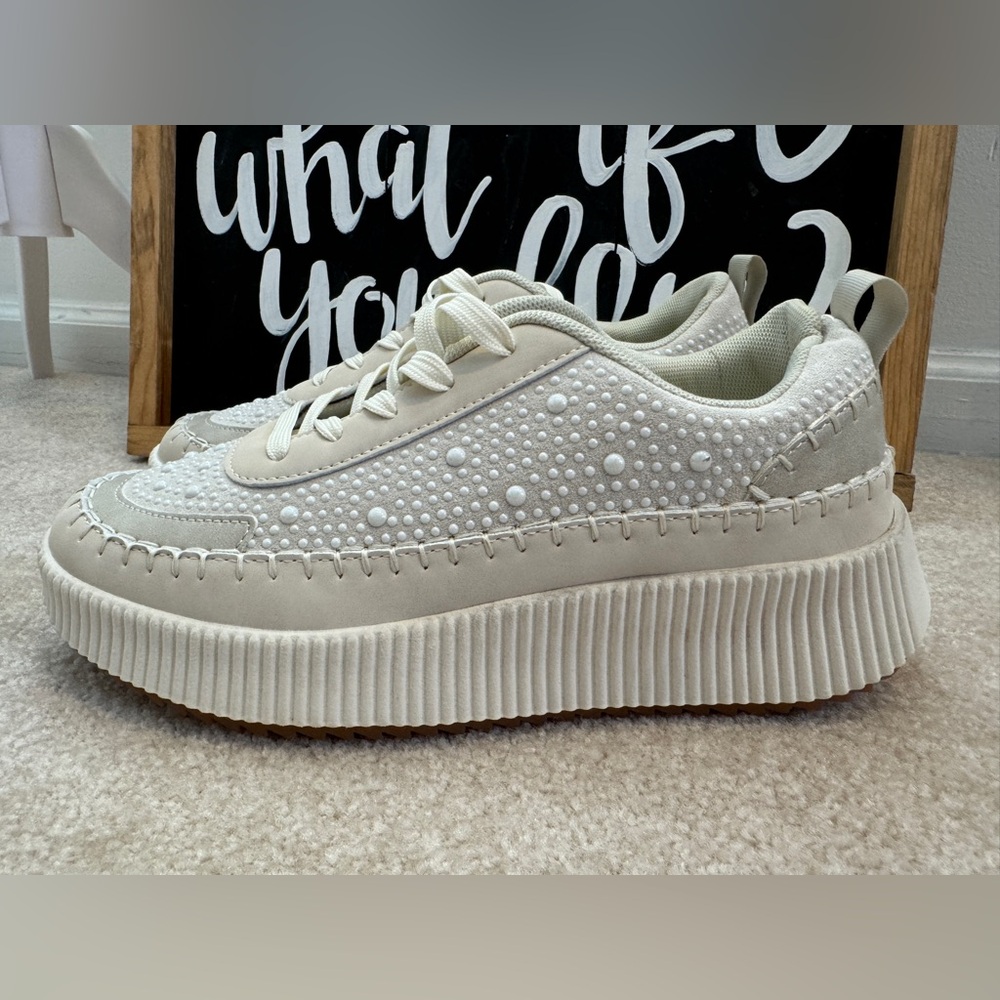 Nicole Miller New York ‘Brita’ Pearl Sneakers 9.5